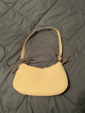 Cream Shoulder Bag with Knot Accent